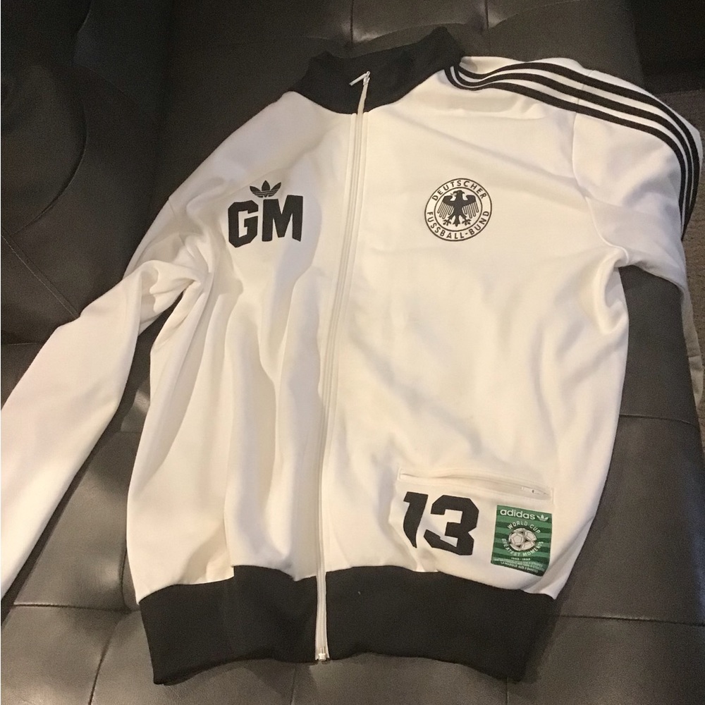 I have a 2x adidas track jacket soccer edition